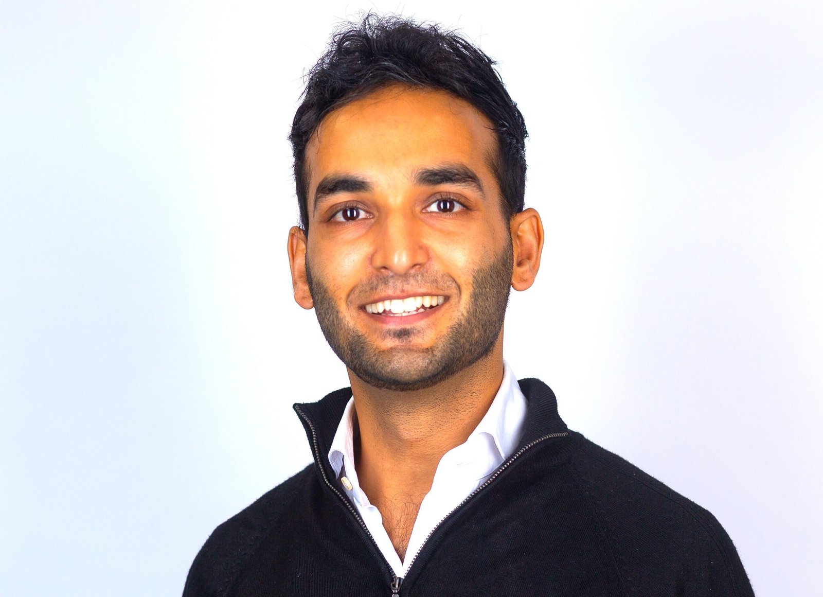 Rakesh_Mistry-Fulljpg-scaled-e1760611638436